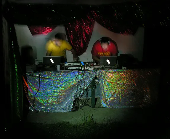 Algorithms With Soul: How Ambient Producers Are Making AI Their Creative Co-Pilot